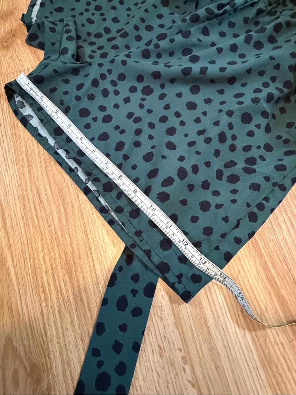 High-Waist Paperbag Tie Green Leopard Print Shorts - Picture 4 of 7